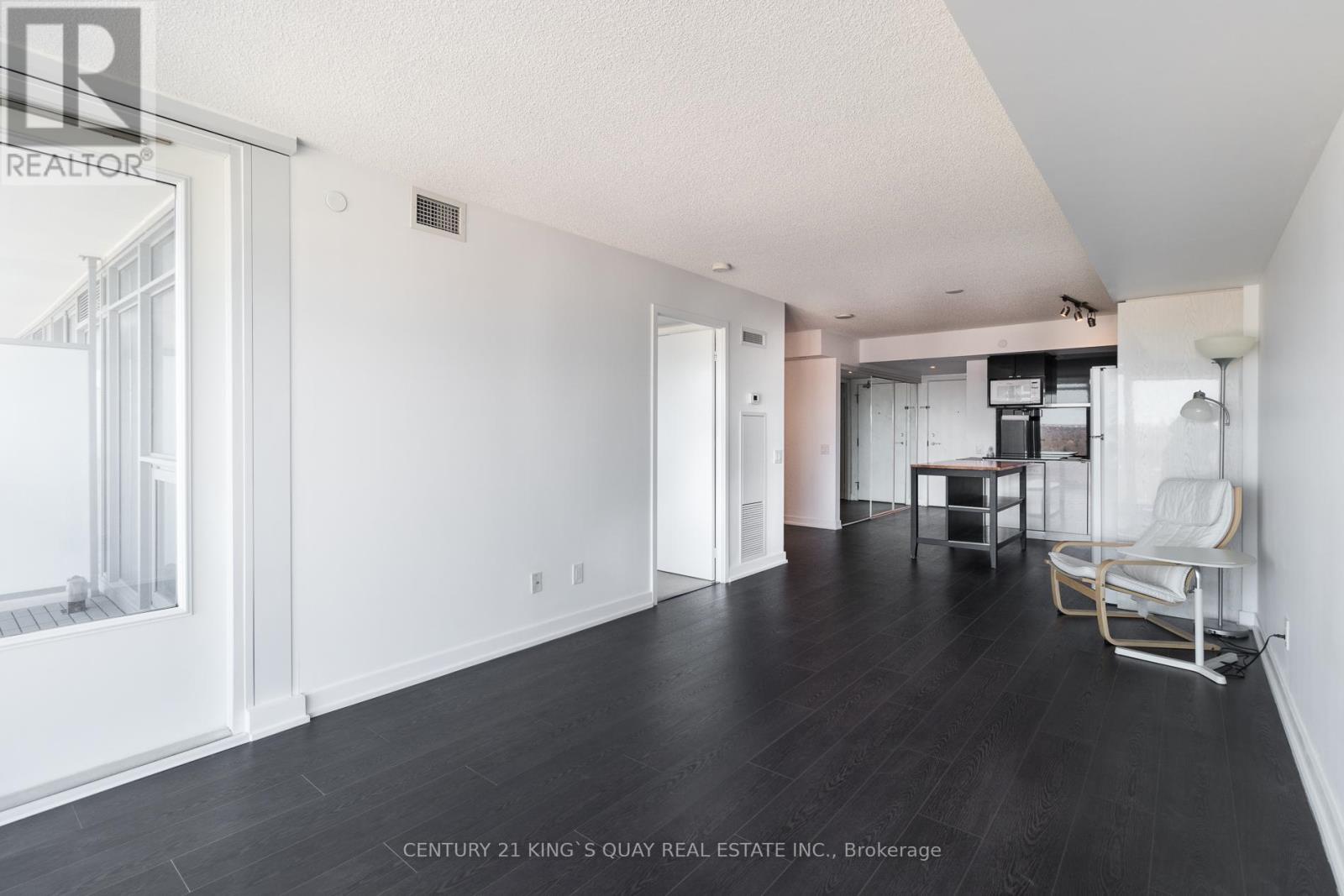 1609 - 72 Esther Shiner Boulevard, Toronto, Ontario  M2K 0C4 - Photo 5 - C12167927
