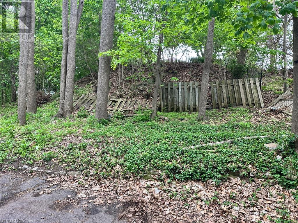 57 Kennedy Street, Brantford, Ontario  N3R 2C7 - Photo 12 - 40732316