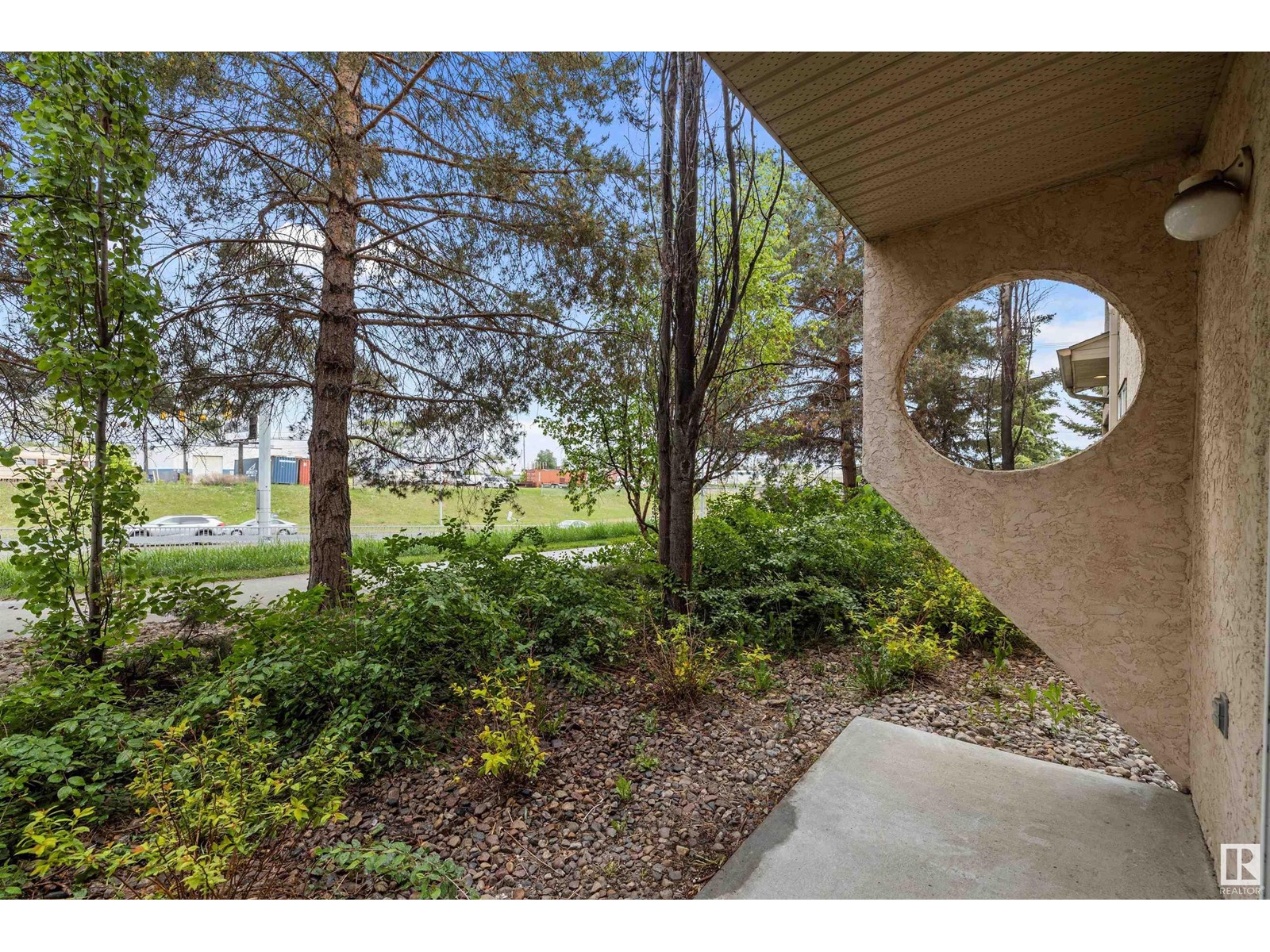#102 12710 127 St Nw, Edmonton, Alberta  T5L 1A5 - Photo 31 - E4438027
