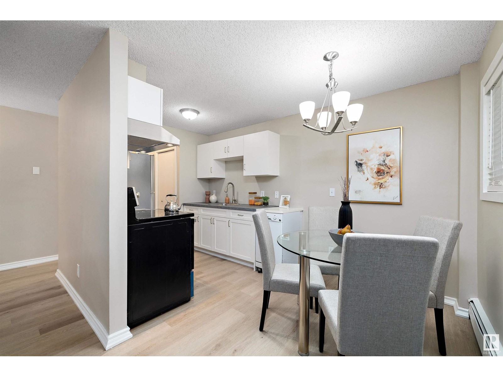 #102 12710 127 St Nw, Edmonton, Alberta  T5L 1A5 - Photo 8 - E4438027