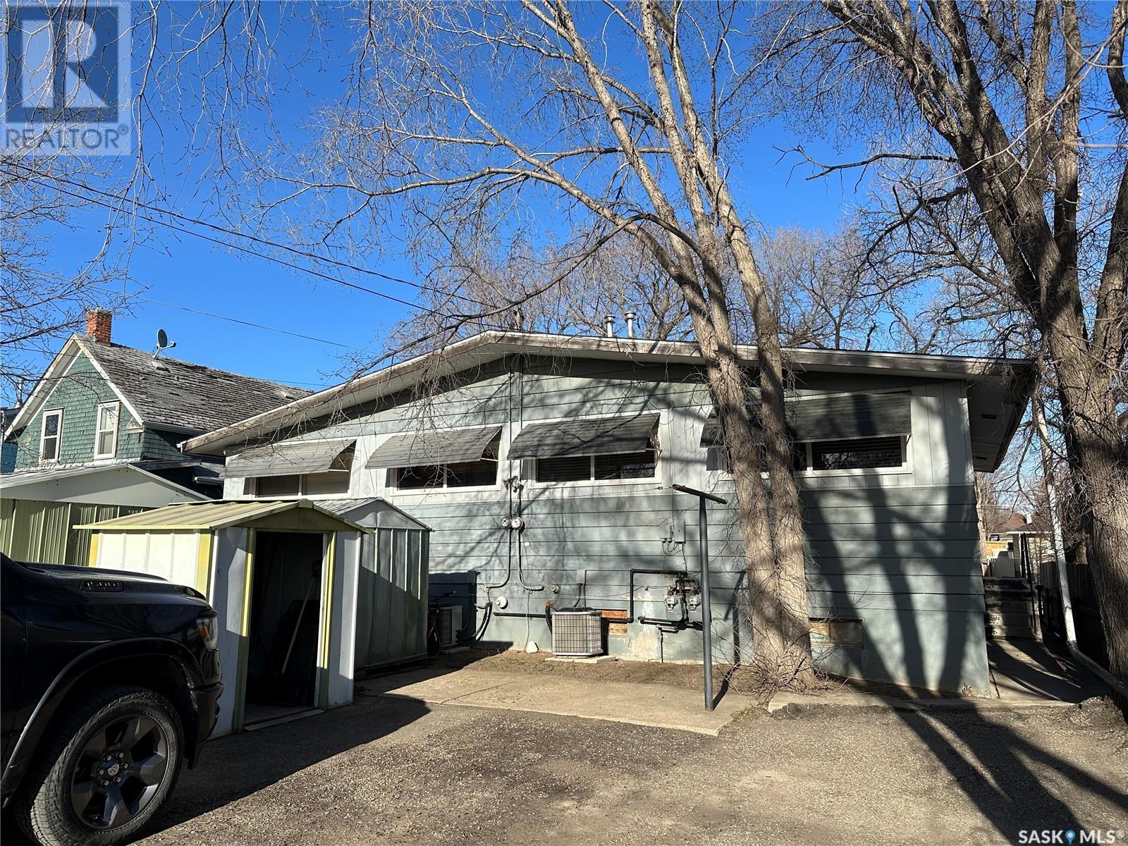 Property at 246 5th AVENUE NW image 2