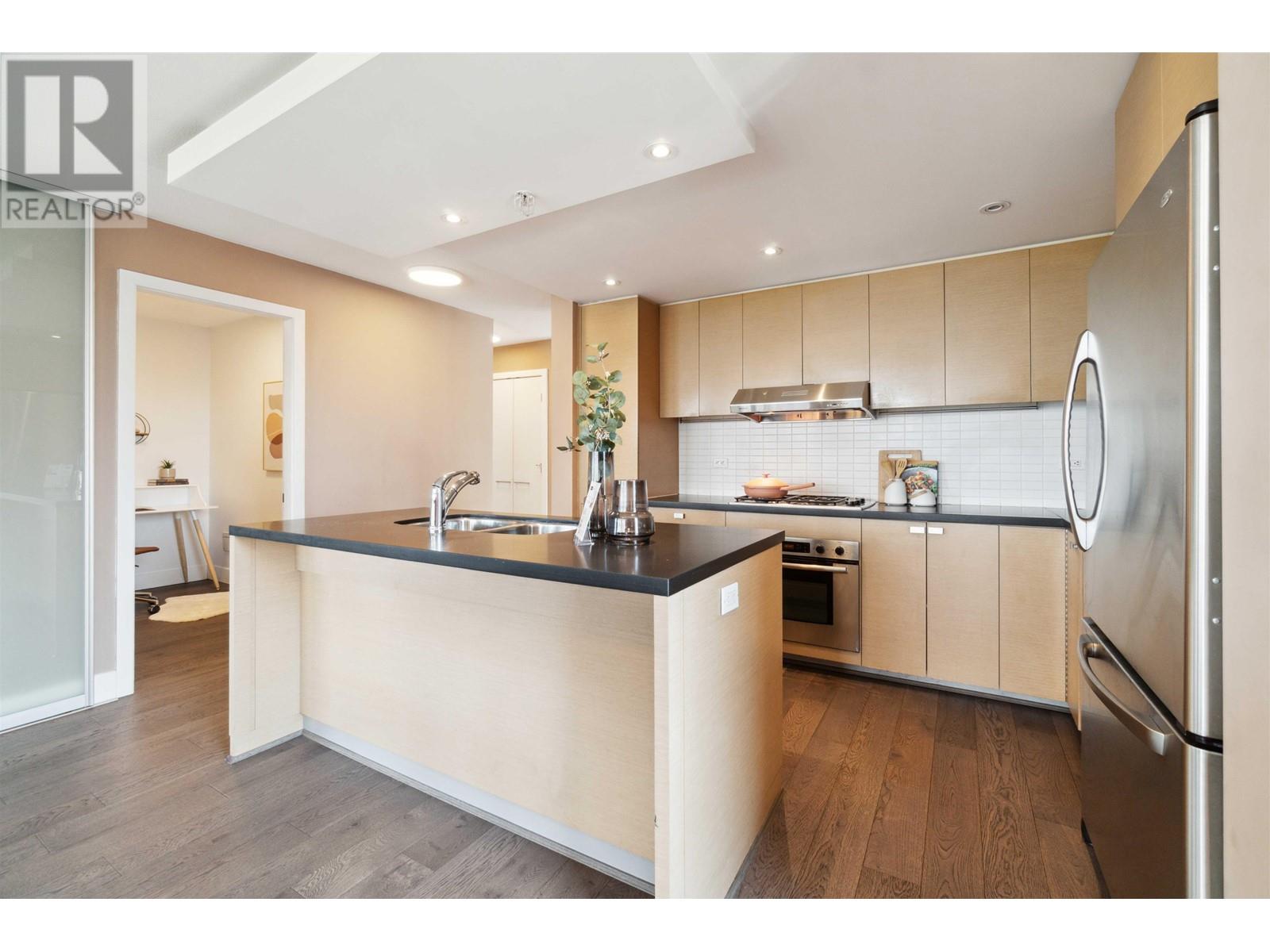 704 1530 W 8th Avenue, Vancouver, British Columbia  V6J 5M6 - Photo 10 - R3006245