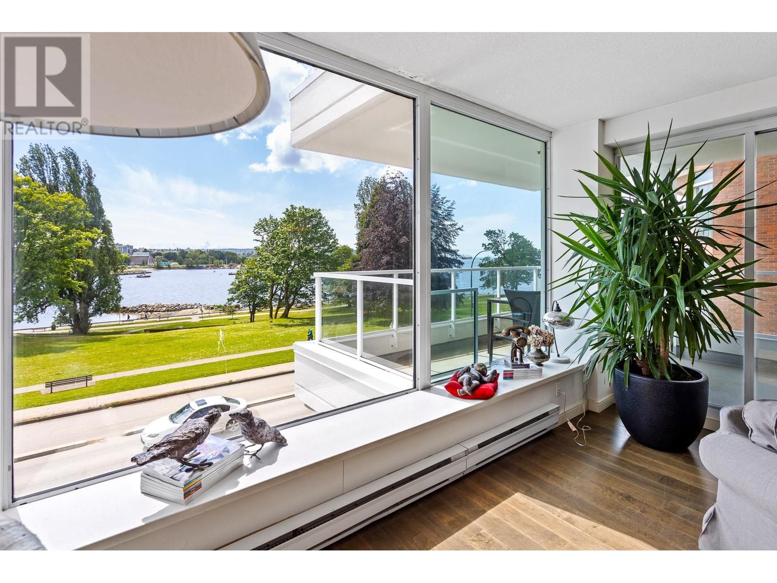 Property at 3B 1403 BEACH AVENUE image 3