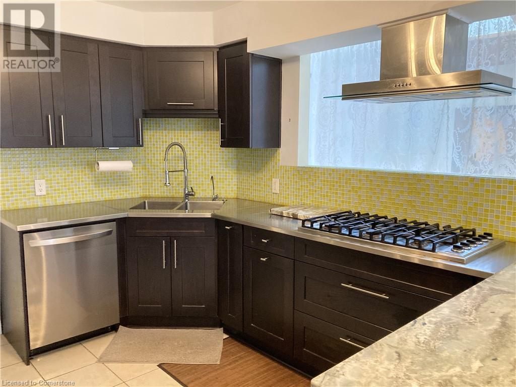 572 Sandbury Lane, Waterloo, Ontario  N2T 1Z5 - Photo 11 - 40726731