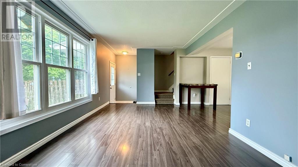 43c Metcalfe Crescent, Brantford, Ontario  N3R 2L7 - Photo 6 - 40732712