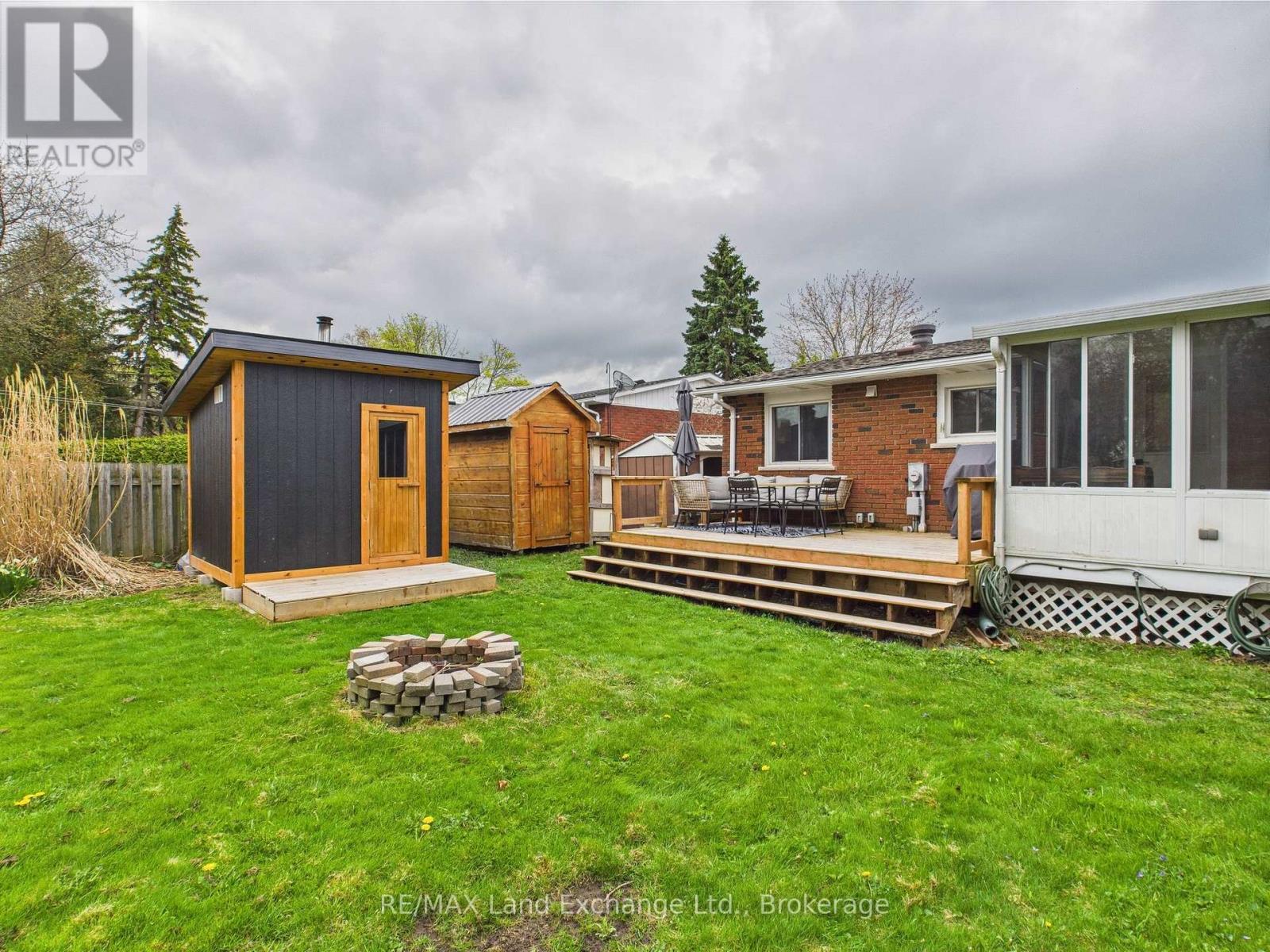 39 Inverlyn Crescent N, Kincardine, Ontario  N2Z 1J2 - Photo 4 - X12168010