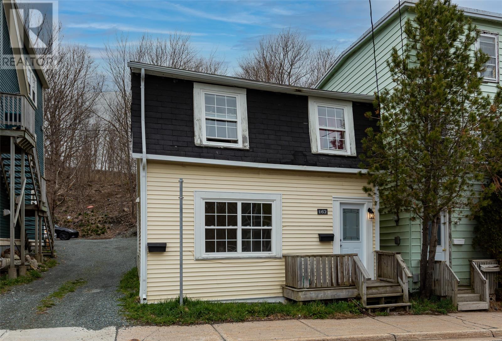 Property at 162 Hamilton Avenue image 1