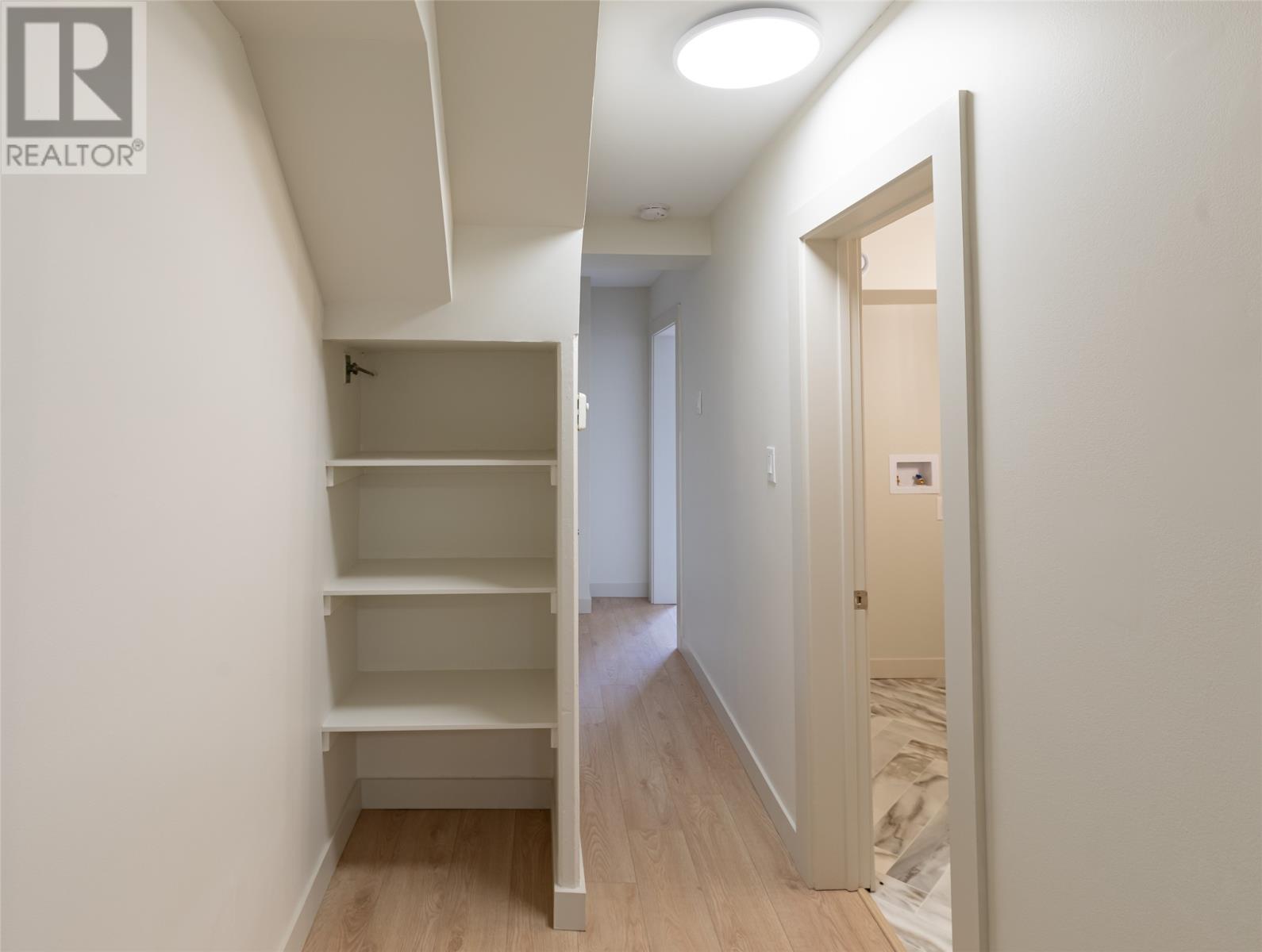 Property at 162 Hamilton Avenue image 5