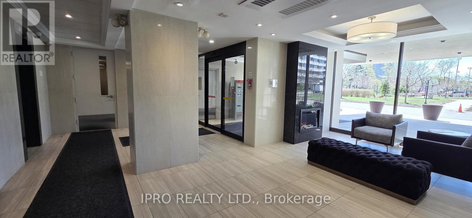 Property at 1203 - 725 DON MILLS ROAD image 2