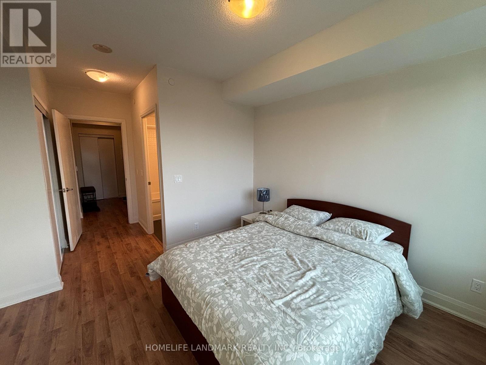 1809 - 68 Canterbury Place, Toronto, Ontario  M2N 0H8 - Photo 1 - C12167949
