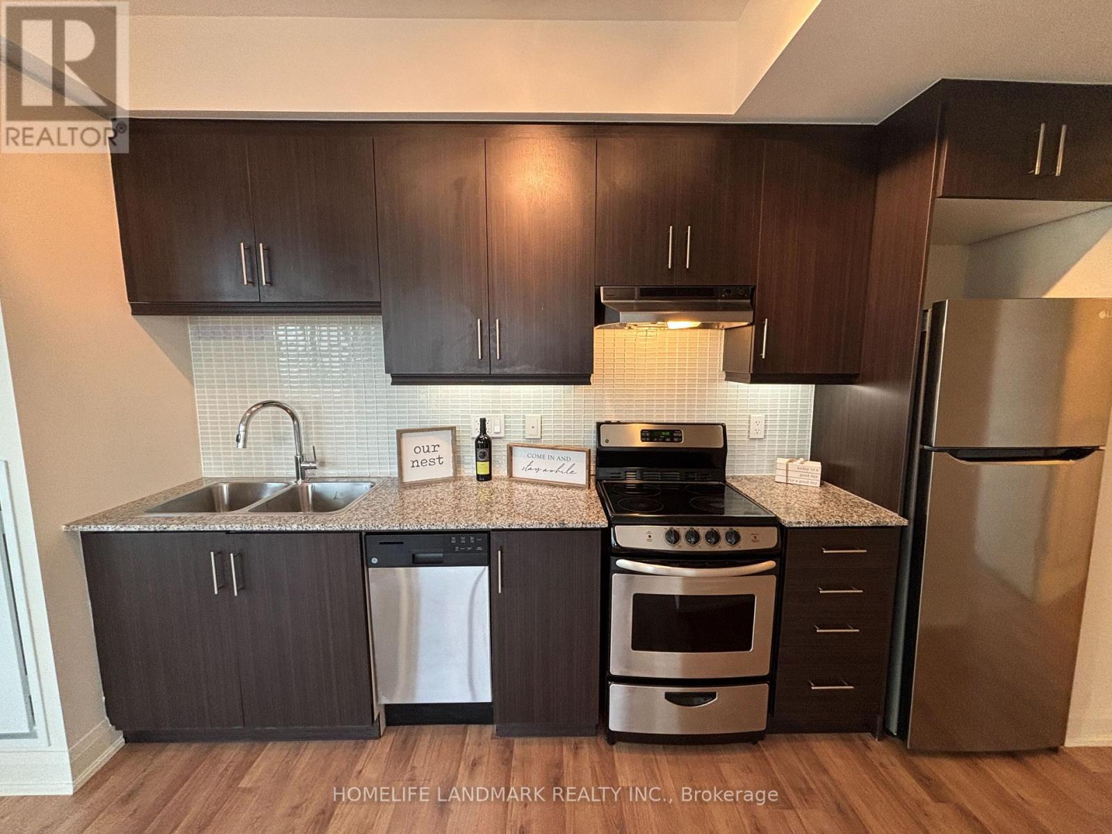 1809 - 68 Canterbury Place, Toronto, Ontario  M2N 0H8 - Photo 10 - C12167949