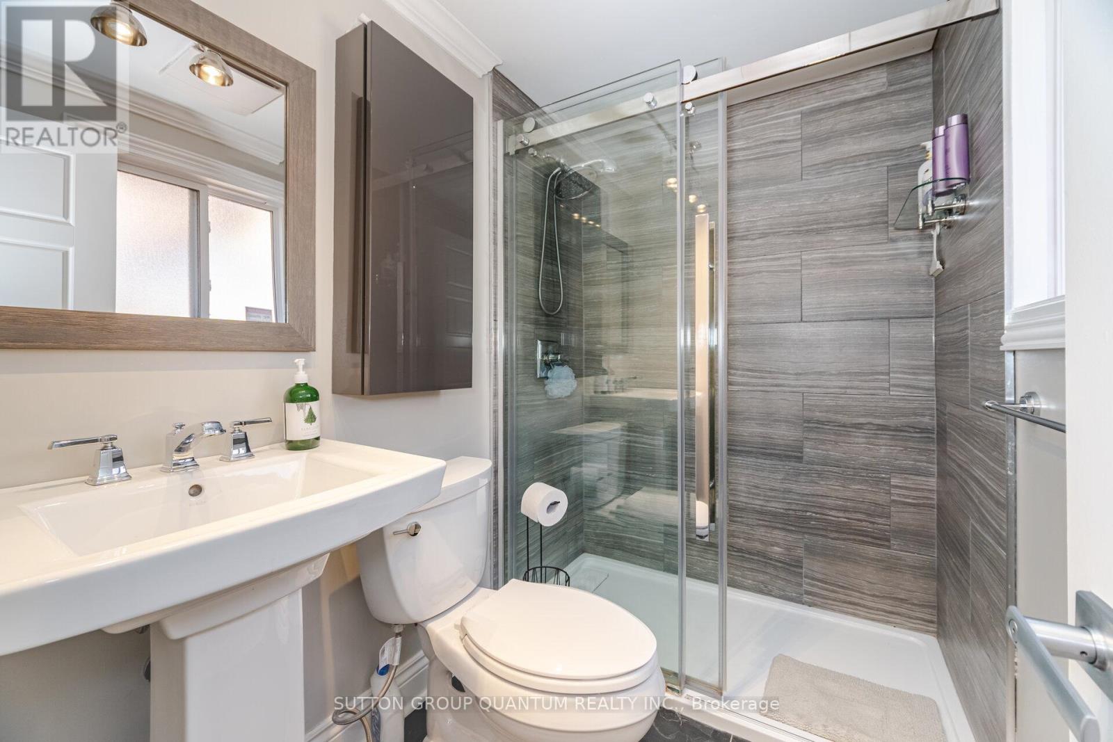608 Rosedale Crescent, Burlington, Ontario  L7N 2T1 - Photo 33 - W12157193