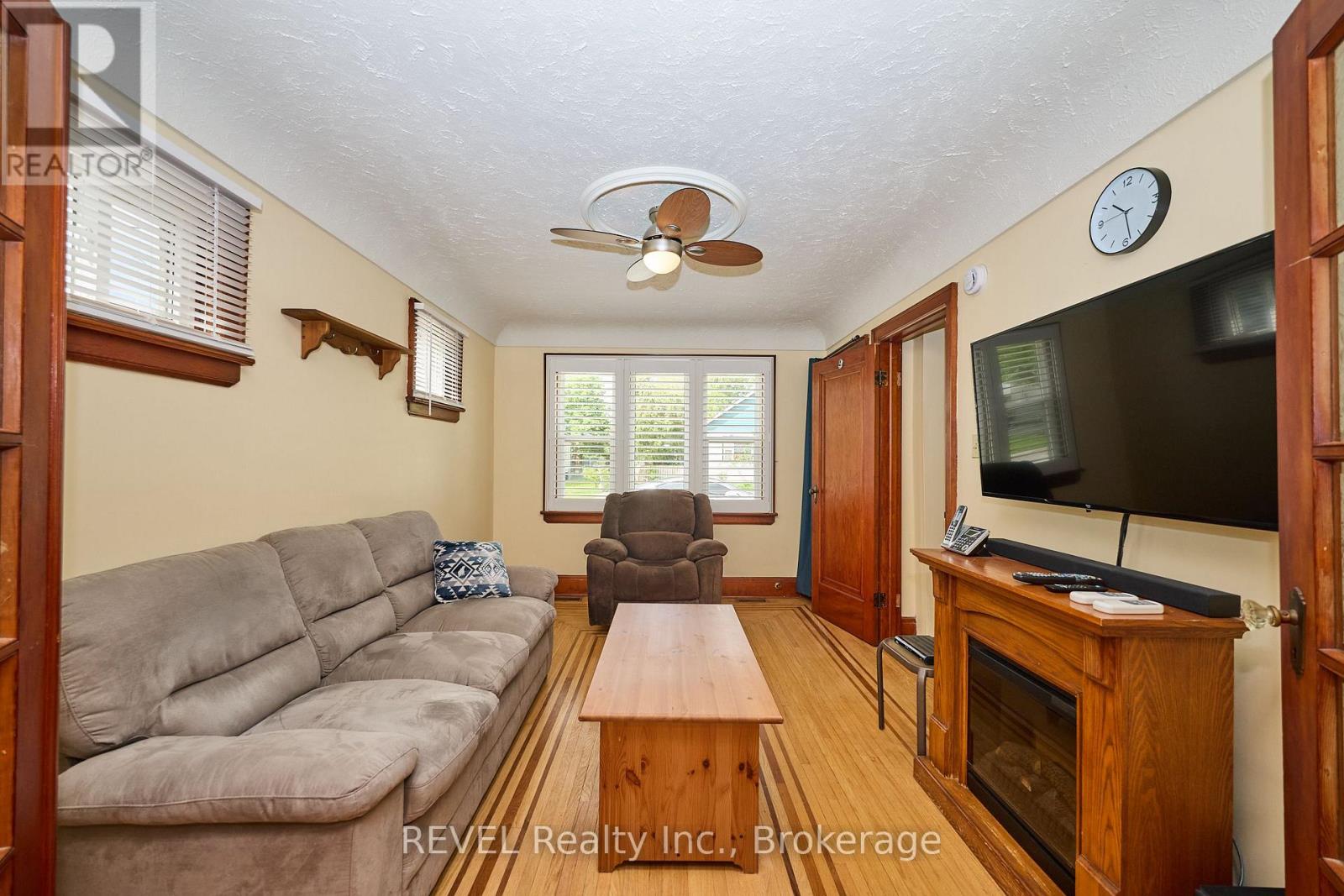 9 Edith Street, St. Catharines, Ontario  L2S 2P6 - Photo 21 - X12157895