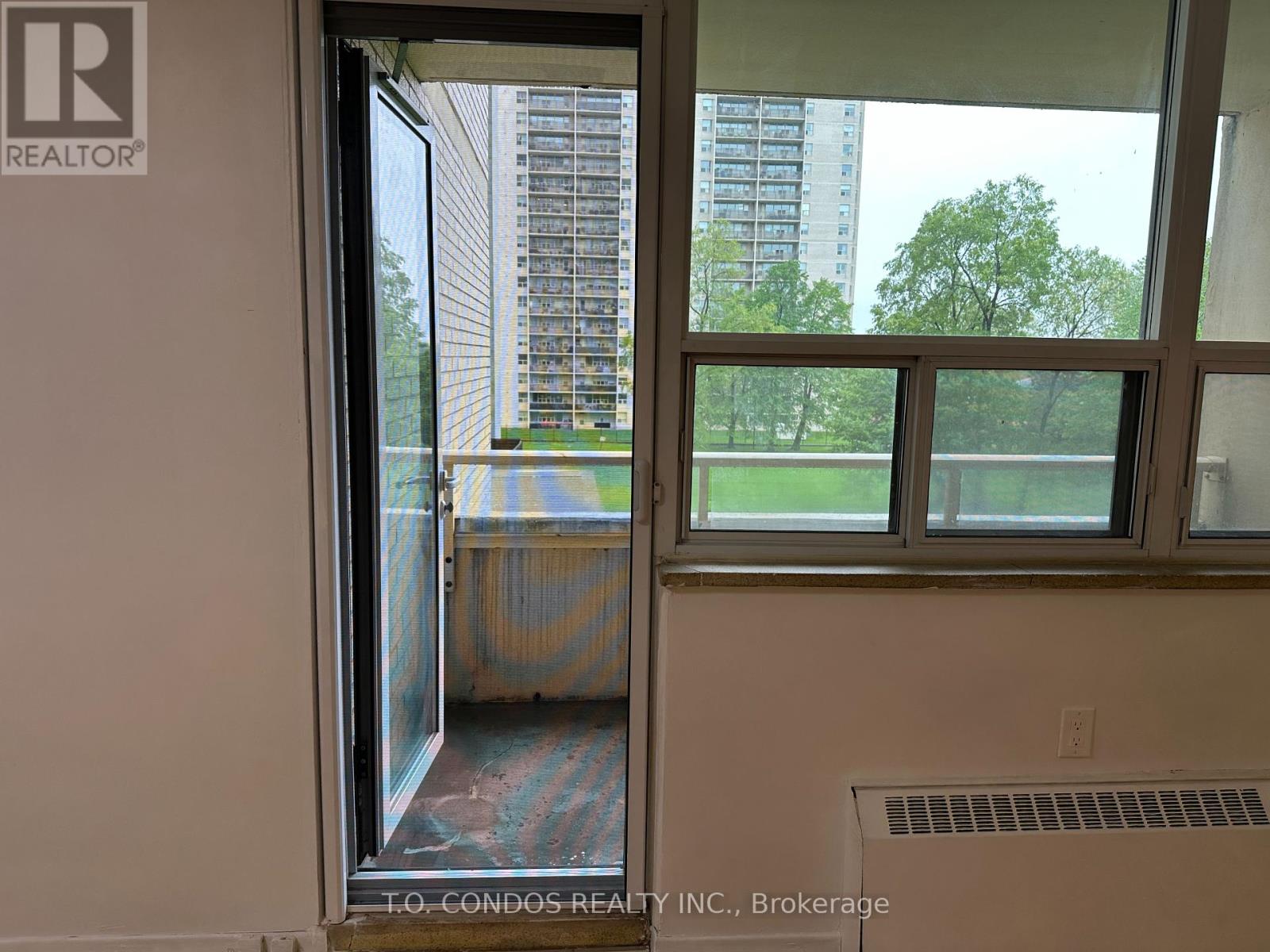 311 - 360 Ridelle Avenue, Toronto, Ontario  M6B 1K1 - Photo 16 - W12167458
