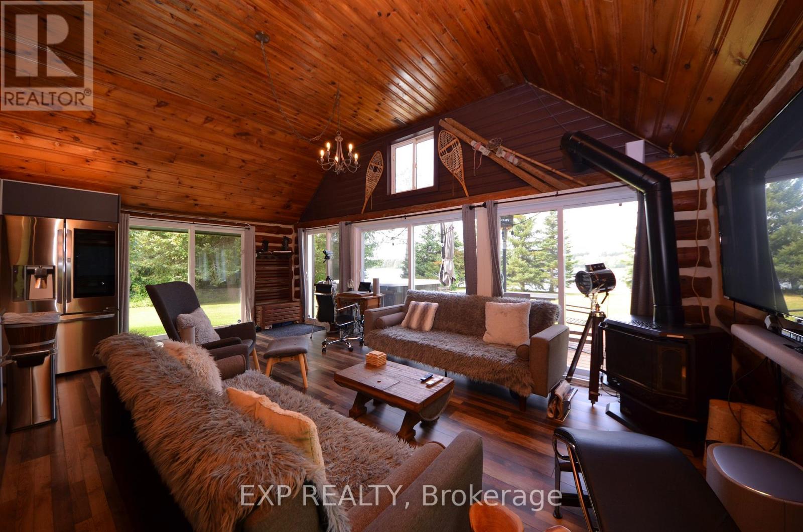 110 Honour Way, North Grenville, Ontario  K0G 1J0 - Photo 3 - X12167990
