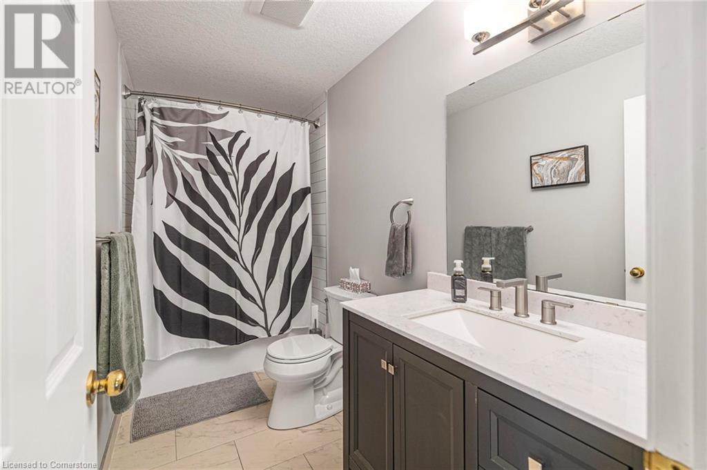 345 Thomas Slee Drive, Kitchener, Ontario  N2P 2X5 - Photo 23 - 40732802