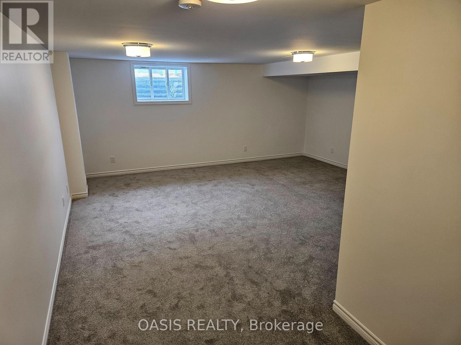 1045 Cope Drive, Ottawa, Ontario  K2S 3B5 - Photo 9 - X12168023