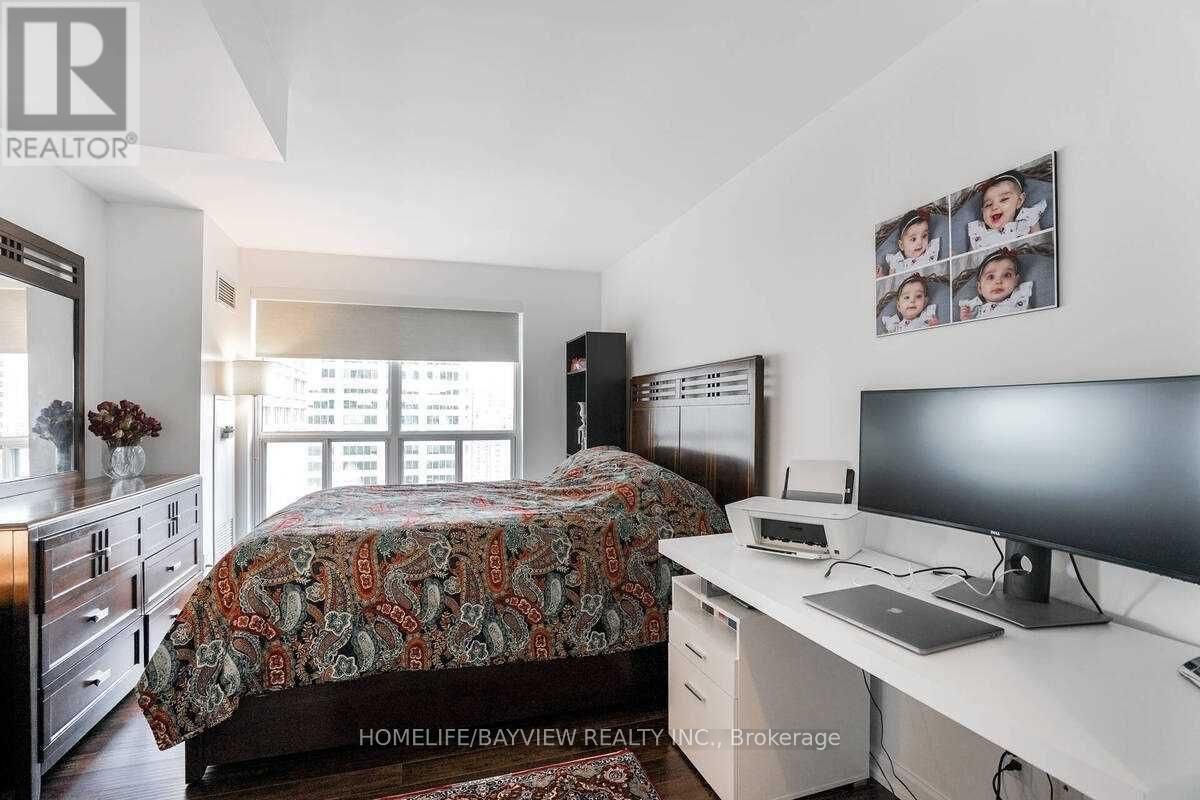 2212 - 8 Park Road, Toronto, Ontario  M4W 3S5 - Photo 27 - C12167969