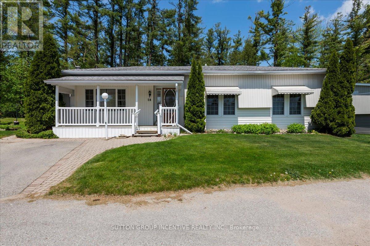 Property at 18 RIVERVIEW CIRCLE image 2