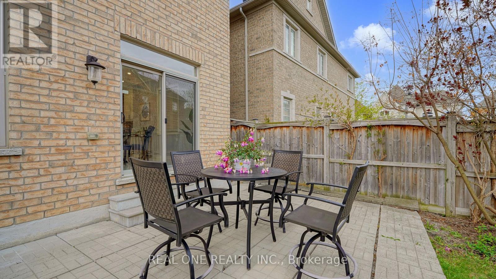 67 Wozniak Crescent, Markham, Ontario  L6E 0L4 - Photo 43 - N12167983
