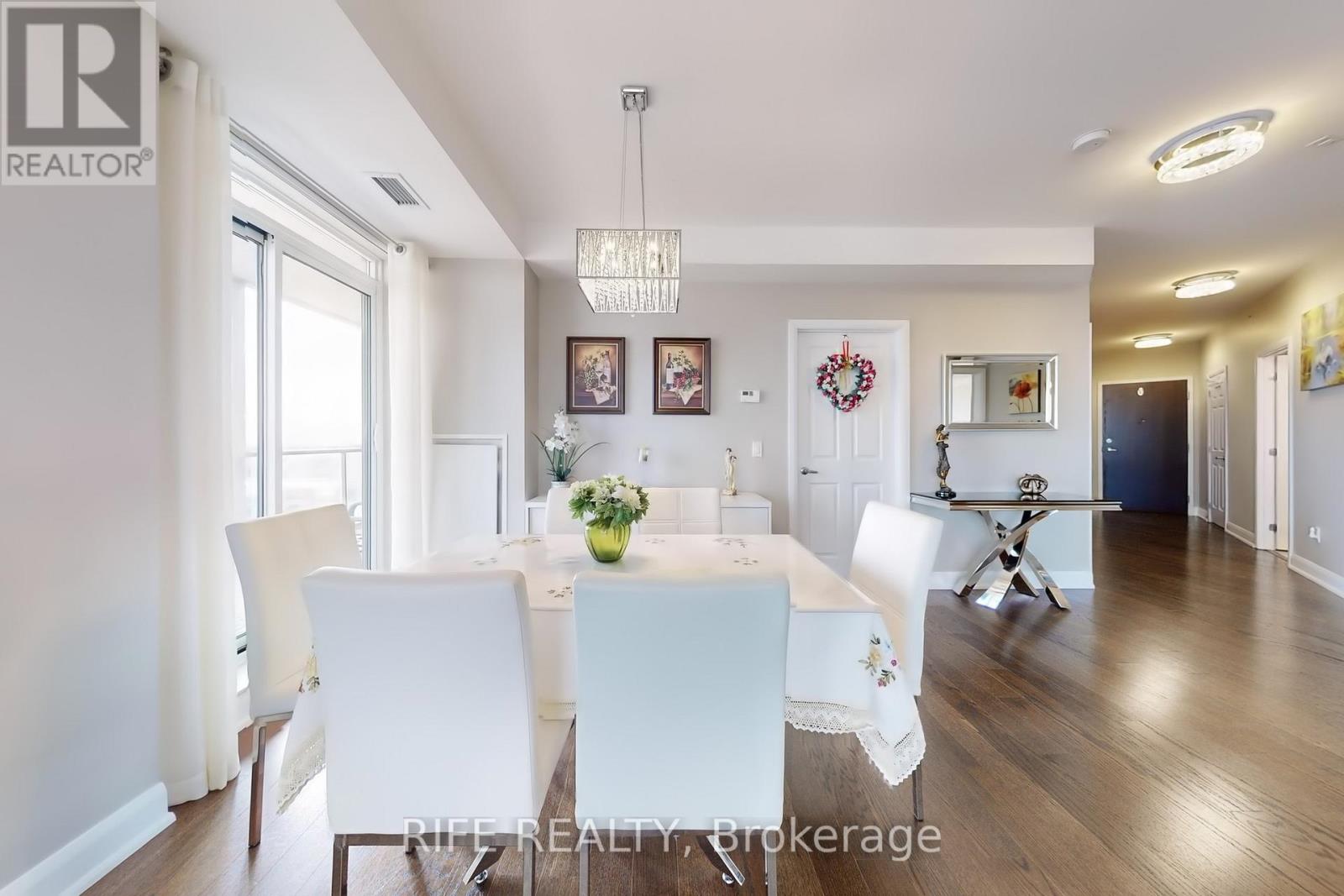 621 - 2480 Prince Michael Drive, Oakville (Jc Joshua Creek), Ontario  L6H 0E9 - Photo 6 - W12167961