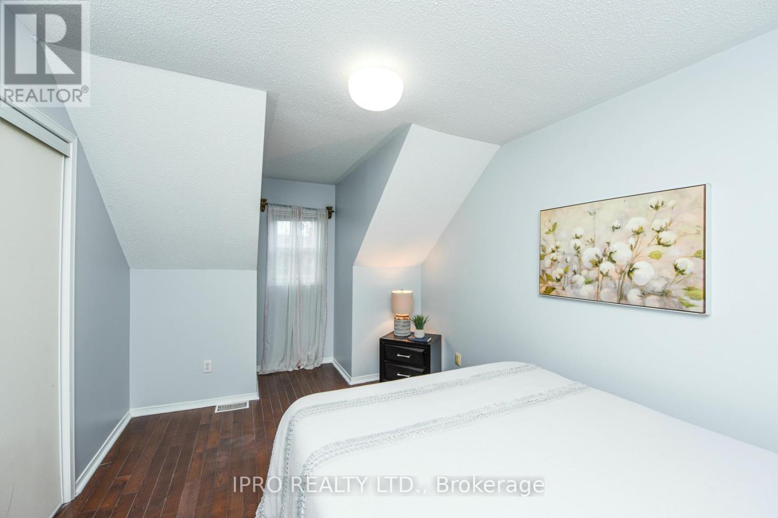 22 Desert Sand Drive, Brampton, Ontario  L6R 1V5 - Photo 24 - W12168006