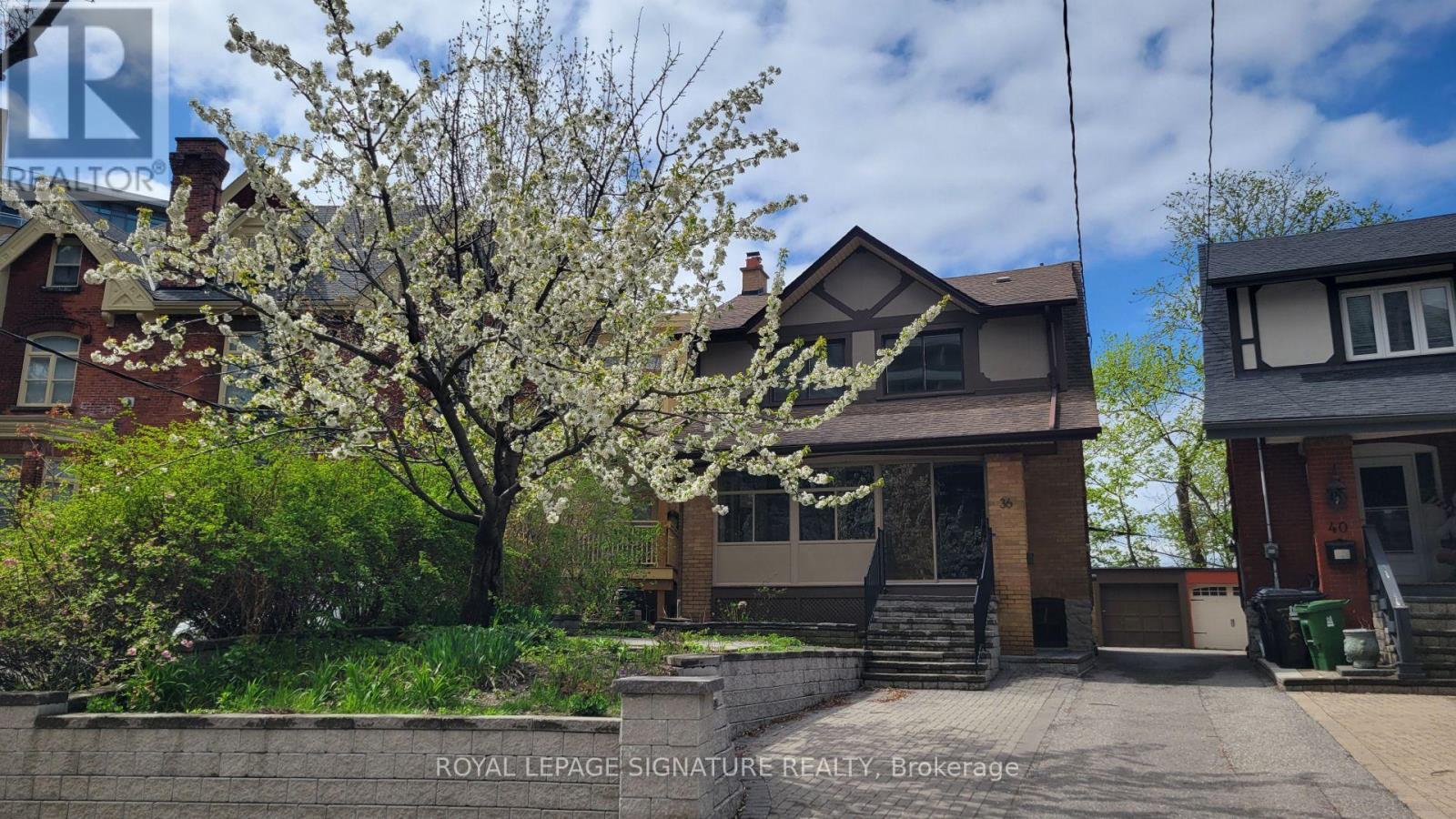 36 Gothic Avenue, Toronto (High Park North), Ontario  M6P 2V9 - Photo 1 - W12168024
