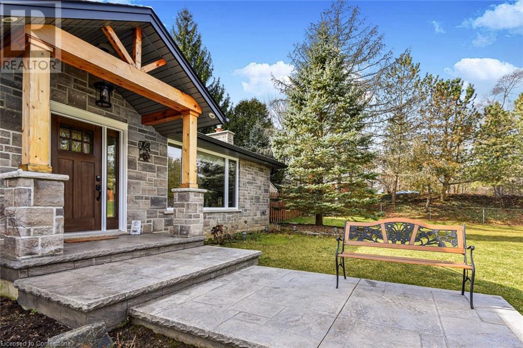 6 Johnston Avenue, Dundas, Ontario  L9H 5E3 - Photo 7 - 40703492