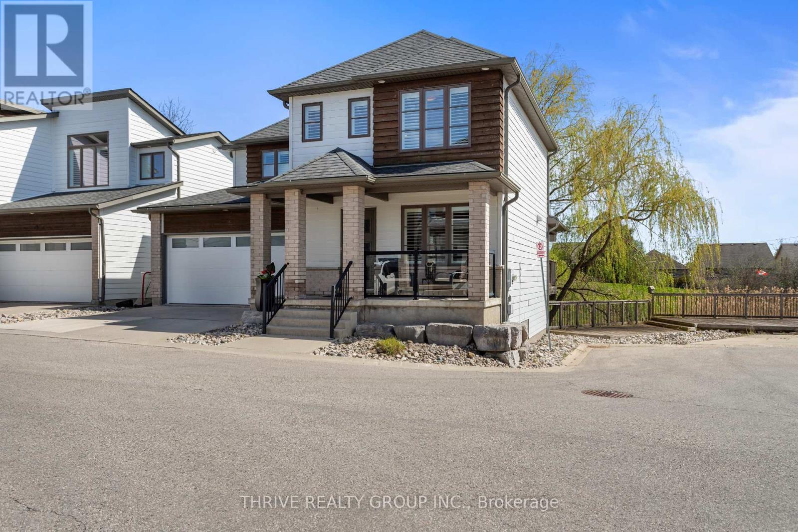 5 - 727 Apricot Drive, London South, Ontario  N6K 5A7 - Photo 3 - X12168073
