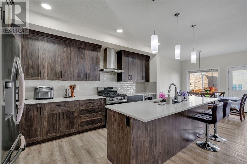 28 Savanna Link Ne, Calgary, Alberta  T3J 2H3 - Photo 6 - A2223172