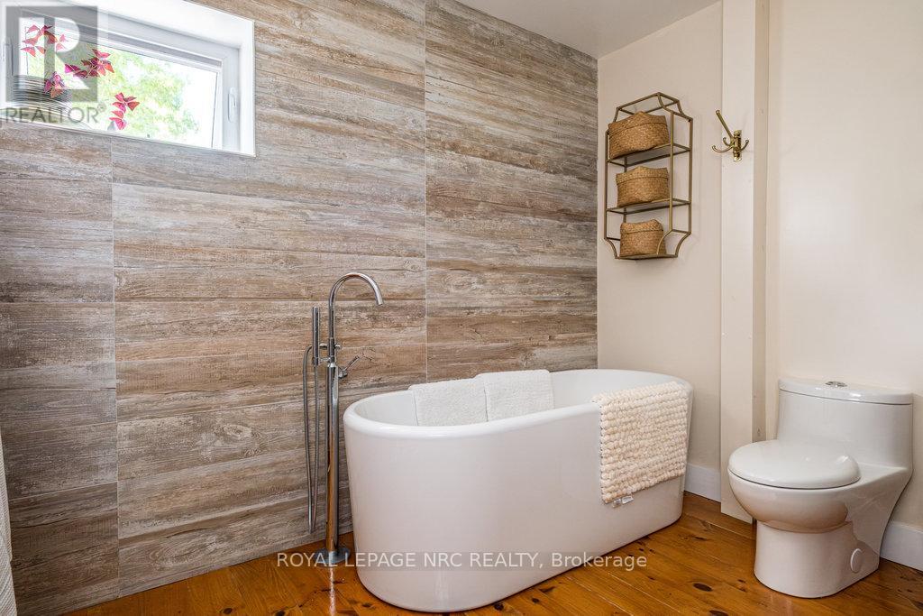 998 Ridge Road, Welland, Ontario  L3B 5N7 - Photo 26 - X12168058