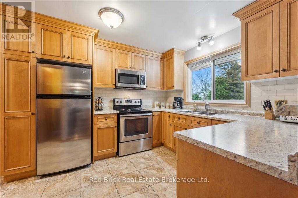 8758 Wellington Rd 124 Road, Erin, Ontario  N1H 6H7 - Photo 14 - X12168052