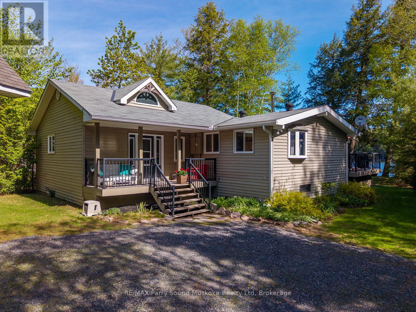 3 Maureen Drive, Seguin, Ontario  P2A 2W8 - Photo 8 - X12168063