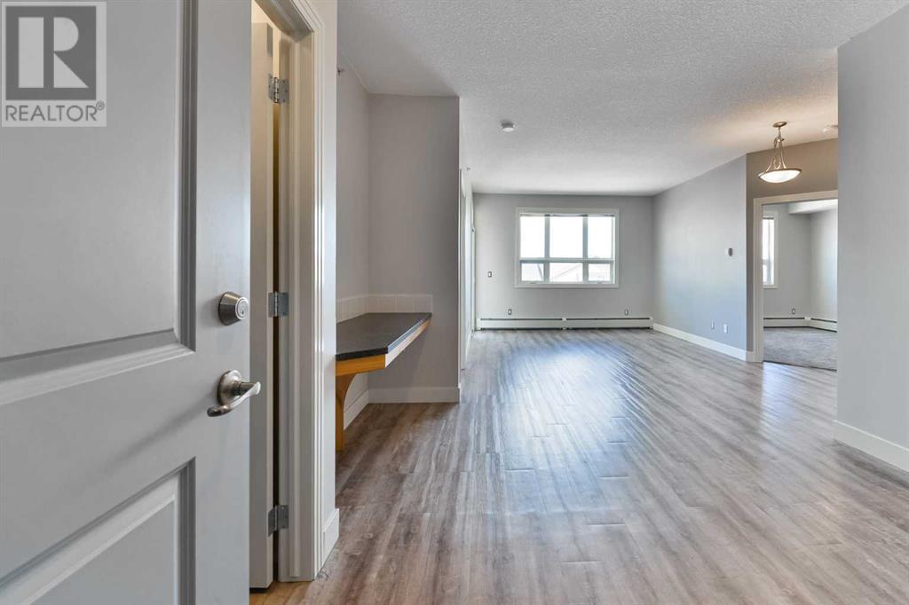 455, 26 Val Gardena View Sw, Calgary, Alberta  T3H 5Z5 - Photo 3 - A2213625