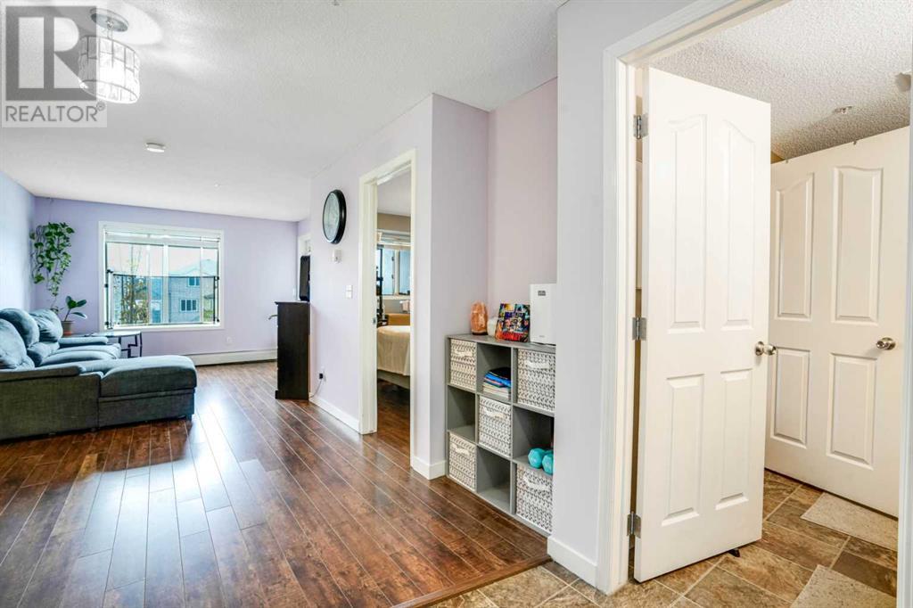 Property at 4315, 403 Mackenzie Way SW image 3
