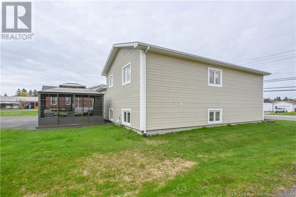 3410 Rue Centenaire Street, Tracadie, New Brunswick  E1X 1A6 - Photo 10 - NB114575