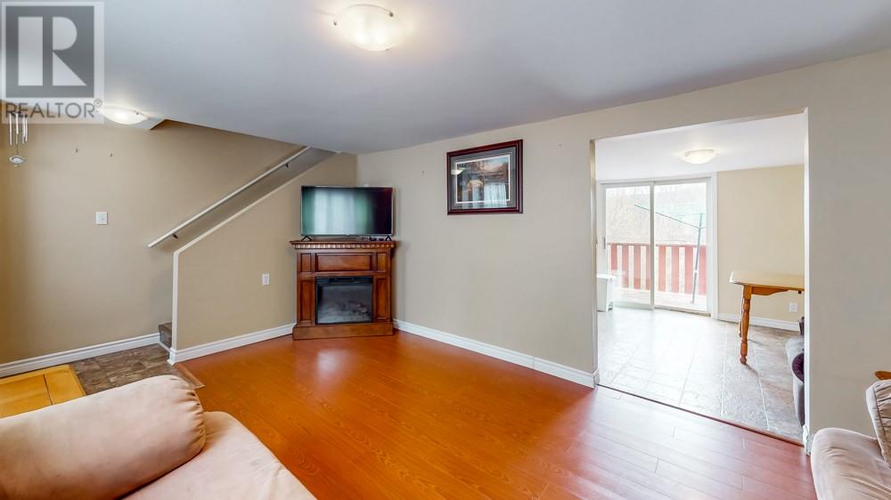 Property at 11 Cabot Street image 4
