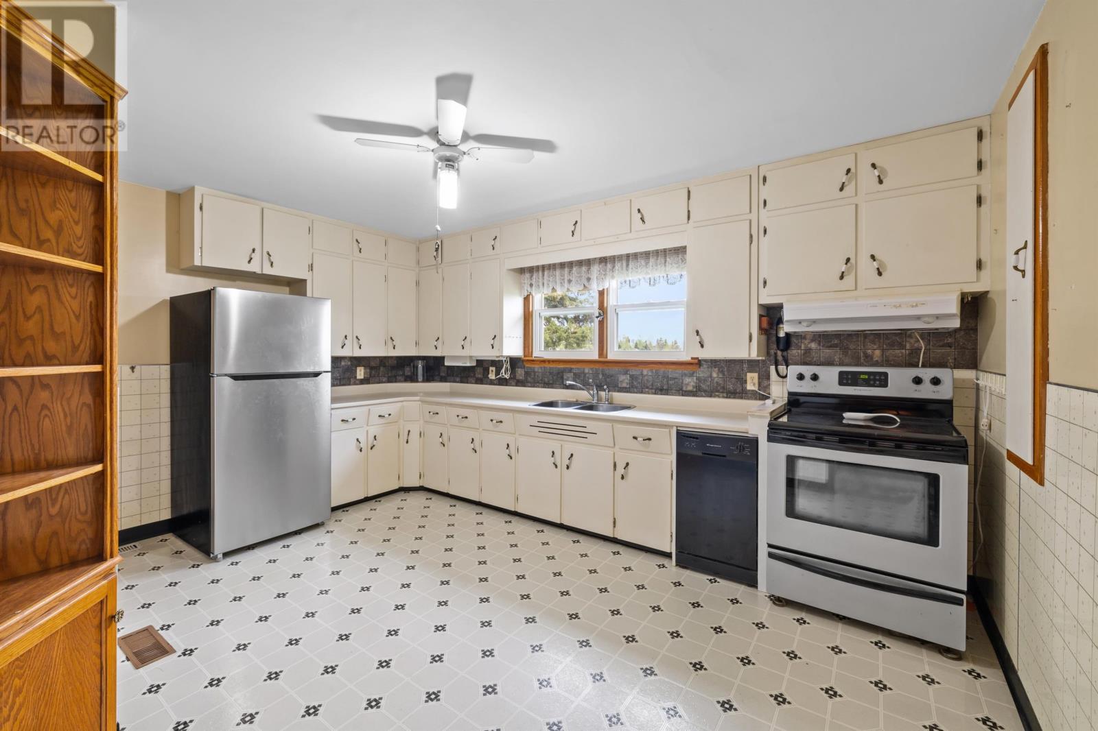 1047 Cape Bear Road, Murray Harbour, Prince Edward Island  C0A 1W0 - Photo 30 - 202511995