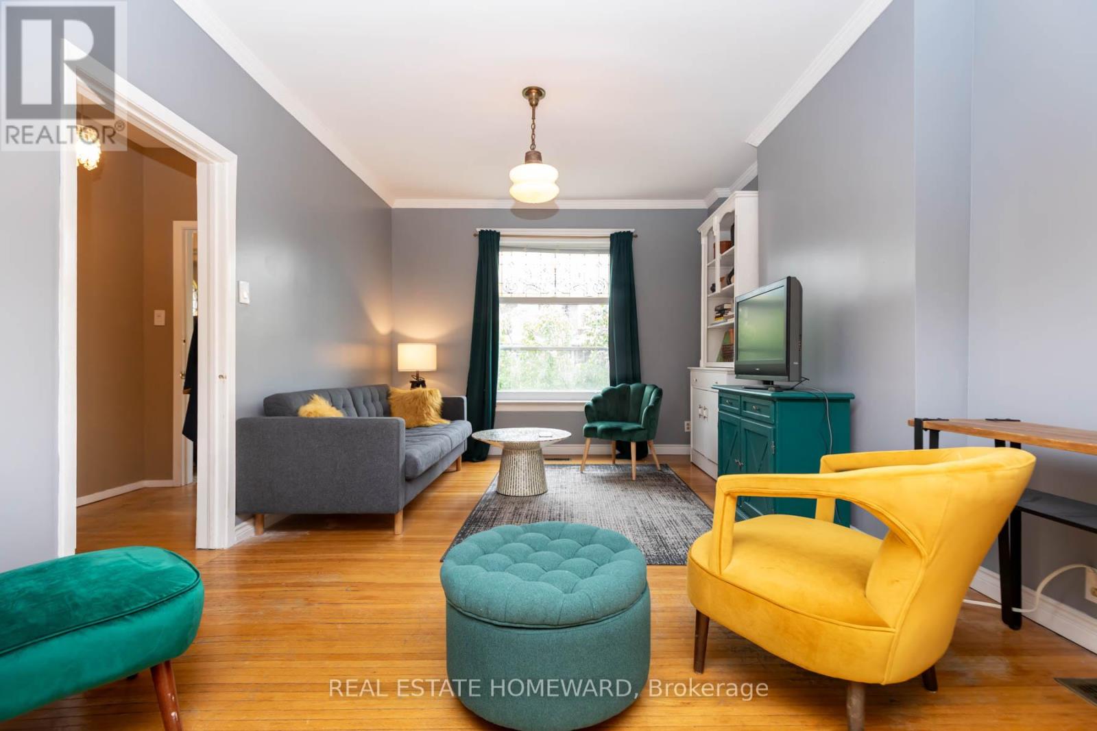 Property at 110 BEATRICE STREET image 3