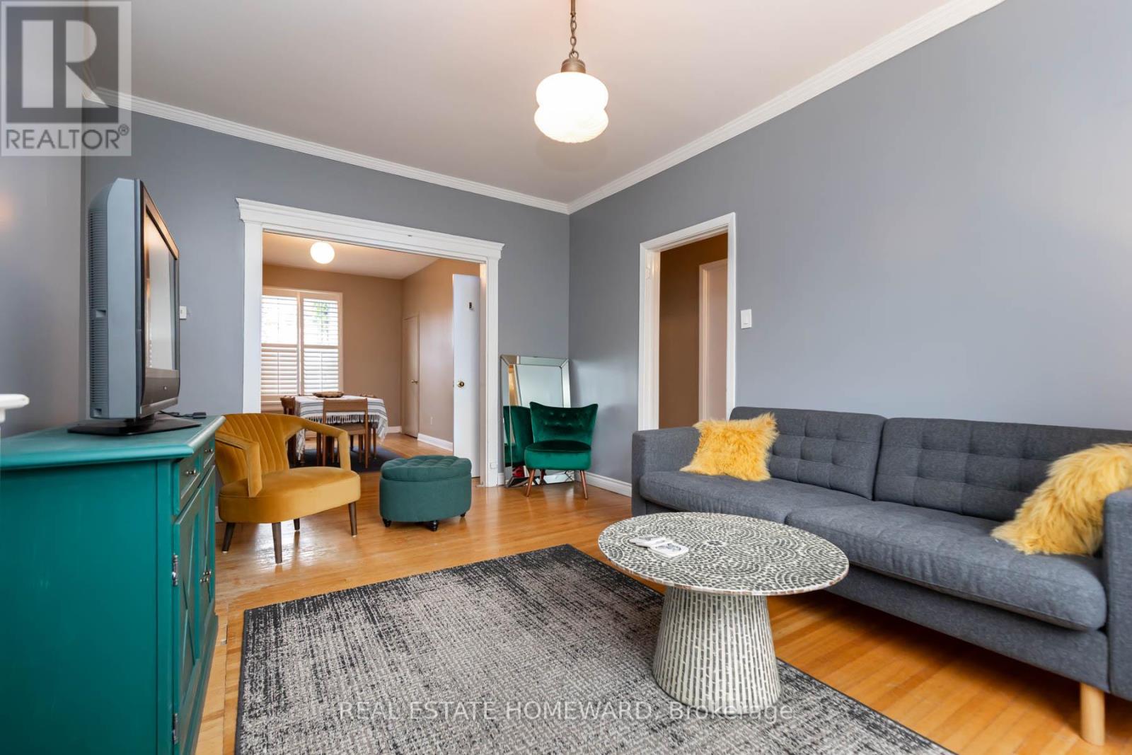 Property at 110 BEATRICE STREET image 4