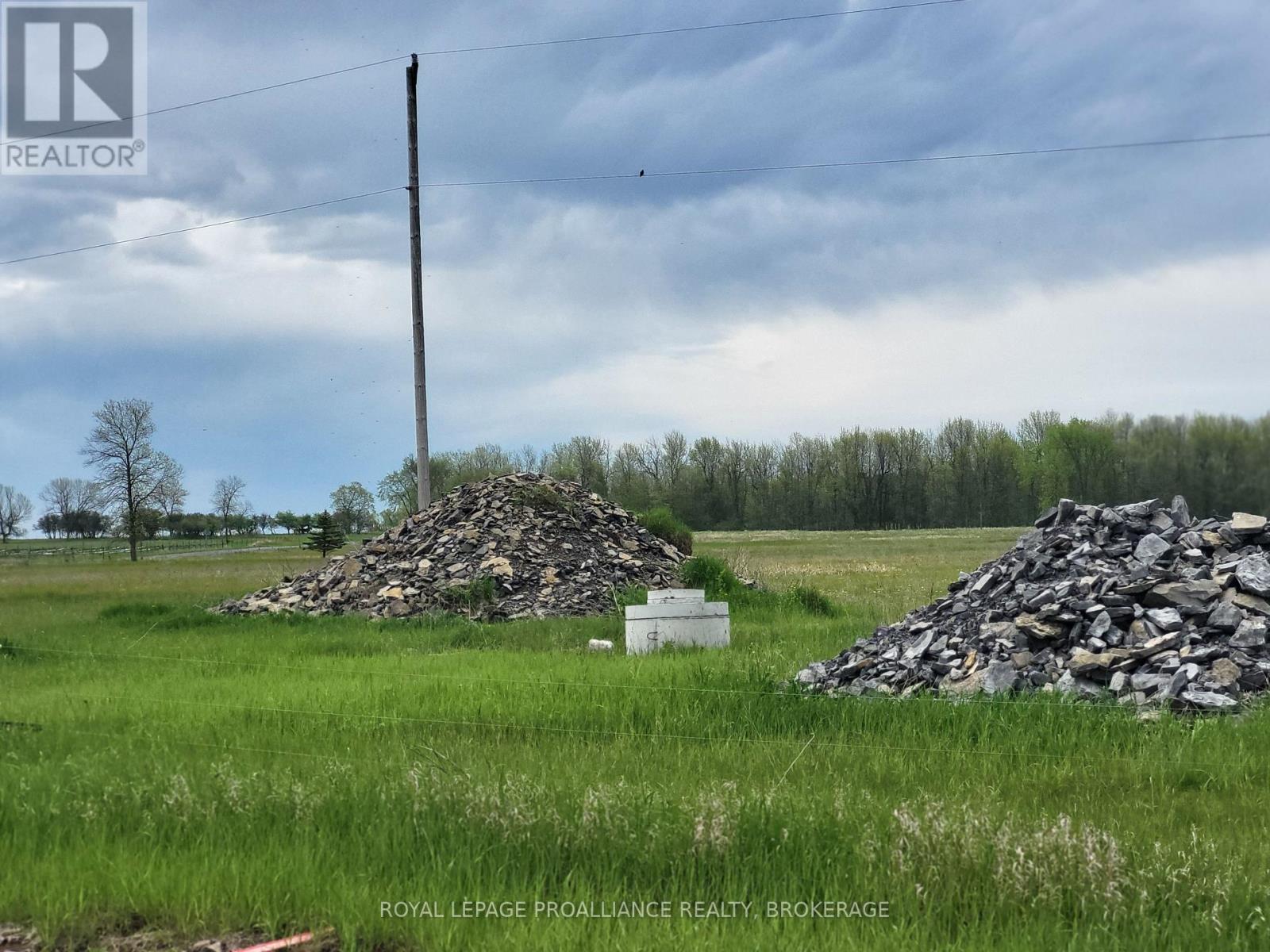 Lot 5 Front Road, Frontenac Islands, Ontario  K0H 2S0 - Photo 2 - X12168080