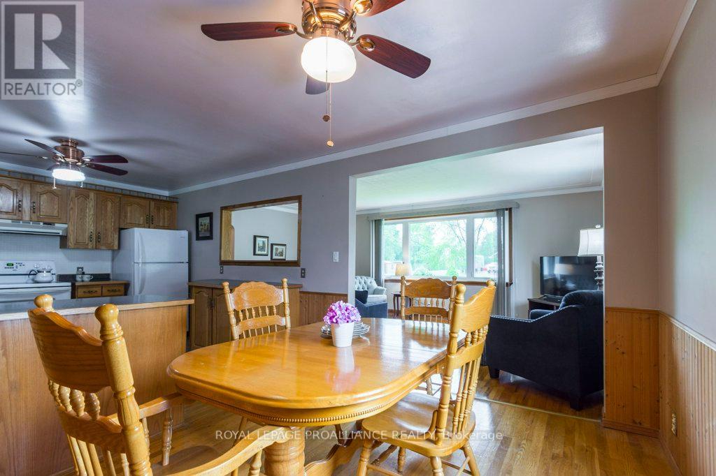526 Glen Miller Road, Quinte West, Ontario  K8V 0B3 - Photo 6 - X12168081