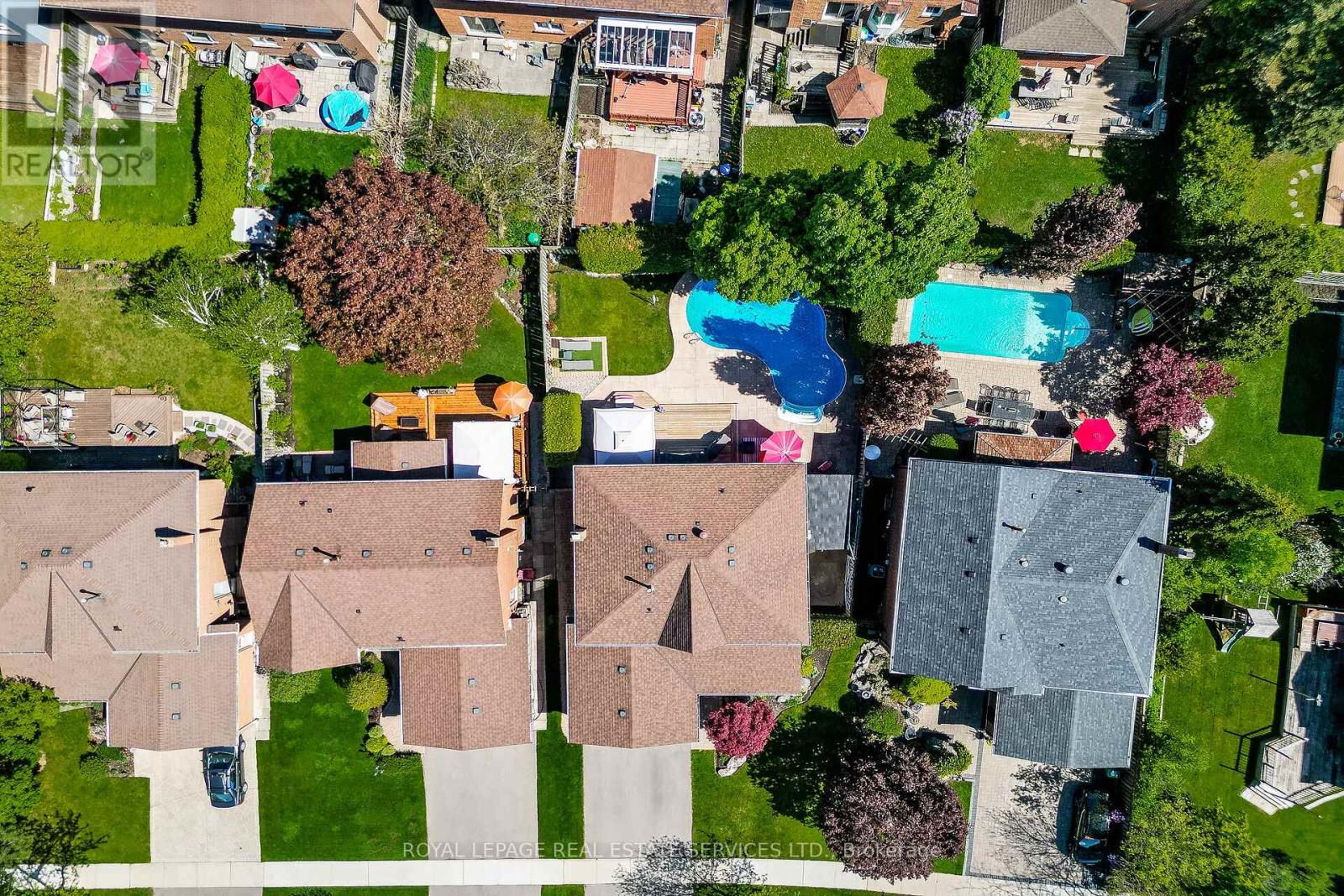 1532 Lovelady Crescent, Mississauga (Rathwood), Ontario  L4W 2Z1 - Photo 4 - W12168035