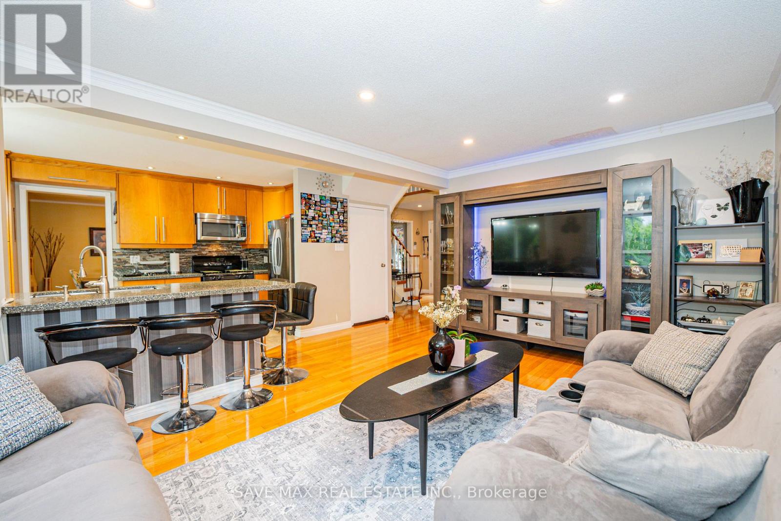 62 Laurelcrest Street, Brampton, Ontario  L6S 5W3 - Photo 10 - W12168057