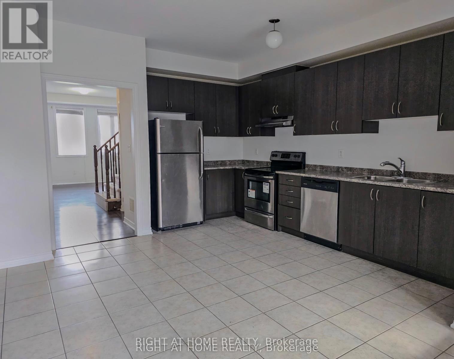 Upper - 11 Telegraph Street, Brampton, Ontario  L6Z 0H9 - Photo 14 - W12168066