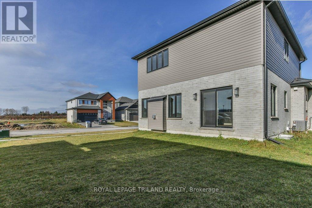 83 Greene Street, South Huron, Ontario  N0M 1S2 - Photo 37 - X12168087