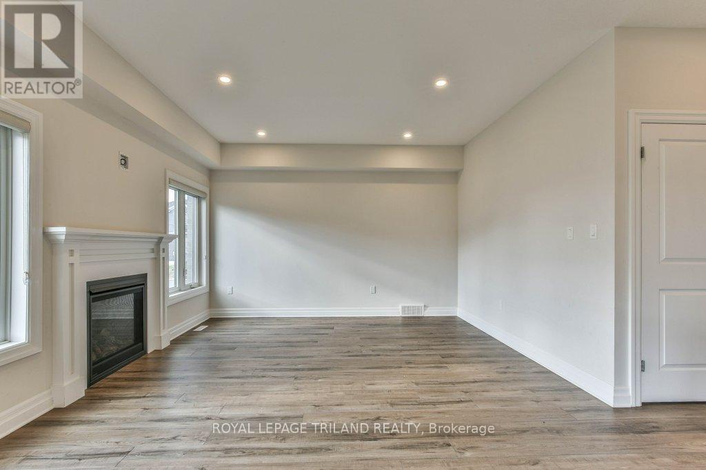 83 Greene Street, South Huron, Ontario  N0M 1S2 - Photo 7 - X12168087