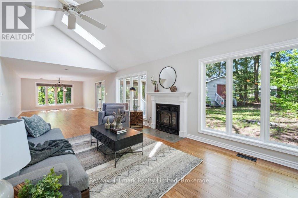 18 Brian Road, Bracebridge, Ontario  P1L 1A5 - Photo 12 - X12168077