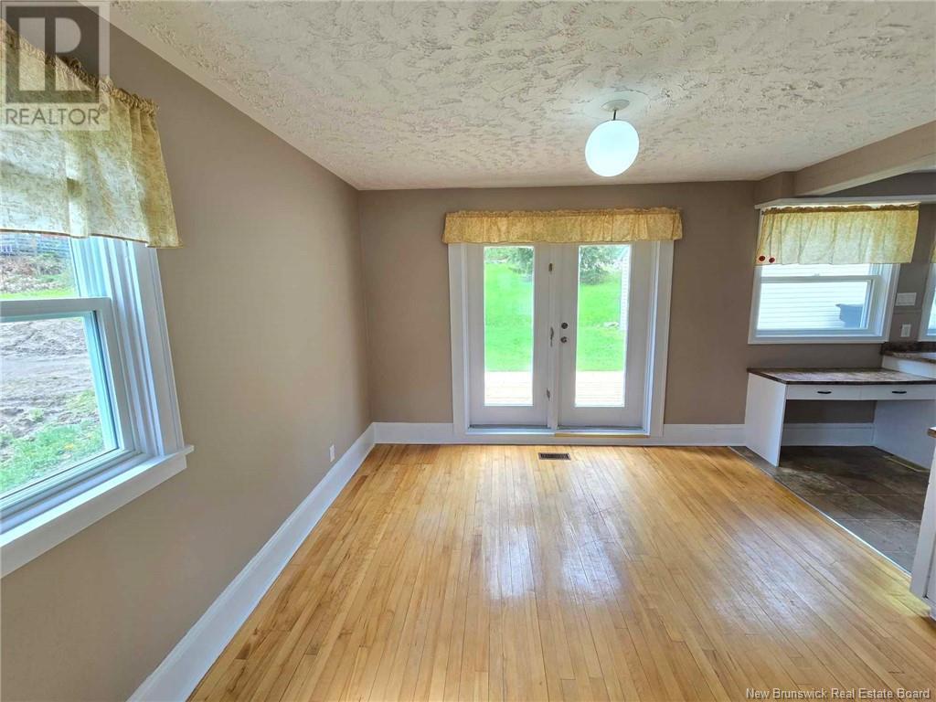 368 Princess Street, Bathurst, New Brunswick  E2A 2R5 - Photo 15 - NB119123