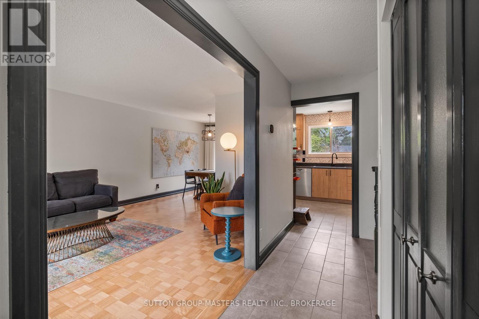 154 Manitou Crescent W, Loyalist, Ontario  K7N 1C4 - Photo 15 - X12168017